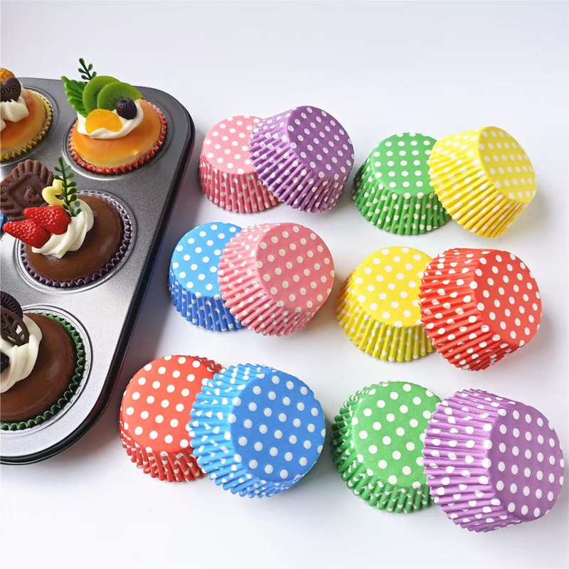 100Pcs Polka Dot Cake Paper Li - Kitchen Baking Mat review and price