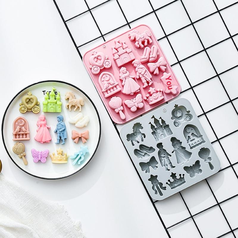 12 Cavity Prince, Princess Sil - Silicone Cake Mold review and price